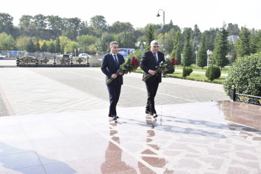 TƏBİB-in icraçı direktoru Anar Bayramov Qubada vətəndaşları qəbul edib.