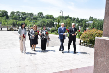 Qubada 28 May - Müstəqillik Günü münasibətilə “Azərbaycan XX əsrin əvvəllərində: müstəqilliyə aparan yollar” mövzusunda konfrans keçirilib.