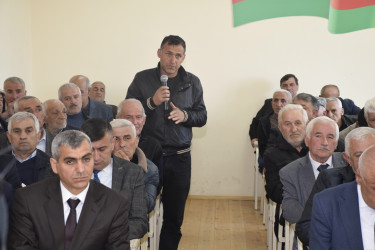 Çartəpə kəndində səyyar vətəndaş qəbulu keçirilib.
