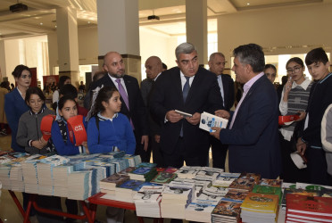 Qubada “Zəfərin Uşaqları ilə Oxu Marafonu – Şimal bölgəsi məktəblilərinin mütaliə yarışı” layihəsi çərçivəsində  kitab sərgisinə start verilib.