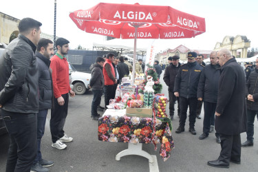 “Quba Meydanı” parkının qarşısında bayram yarmarkası keçirilir.