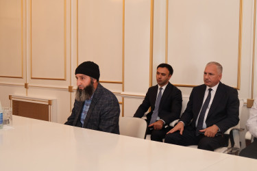 Quba Rayon İcra Hakimiyyətinin başçısı İlqar Mahmudov vətəndaşların növbəti fərdi qəbulunu keçirib.