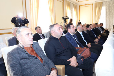 Rayon İcra Hakimiyyətində Quba rayonunda 2025-ci ildə sosial-iqtisadi inkişafın yekunları və qarşıda duran vəzifələrlə bağlı yığıncaq keçirilib.