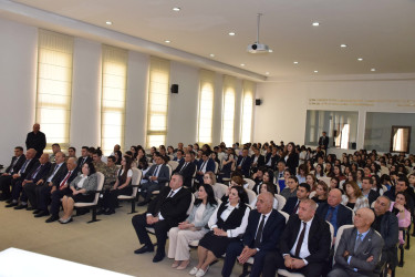Qubada 28 May - Müstəqillik Günü münasibətilə “Azərbaycan XX əsrin əvvəllərində: müstəqilliyə aparan yollar” mövzusunda konfrans keçirilib.