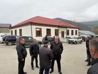 Güclü və aramsız yağıntıların fəsadlarının aradan qaldırılması, sakinlərin sosial vəziyyətinin diqqətdə saxlanılması üçün zəruri addımlar atılır.