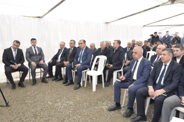 Aşağı Atuc kəndində səyyar vətəndaş qəbulu keçirilib.