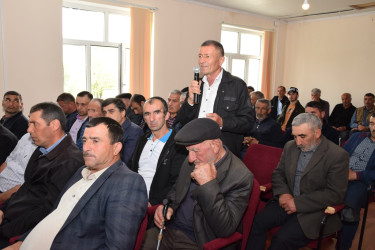 İlqar Mahmudov Susay kəndində vətəndaşların səyyar qəbulunu keçirmişdir.