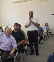 Pirvahid kəndində səyyar vətəndaş qəbulu keçirilib.