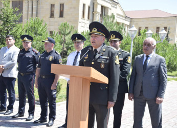 Qubada həqiqi hərbi xidmətə yola salınan çağırışçıların təntənəli yolasalma mərasimi keçirilib.