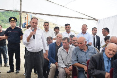 Rayon İcra Hakimiyyətinin başçısı İlqar Mahmudov Küsnət kəndində səyyar vətəndaş qəbulu keçirilib.