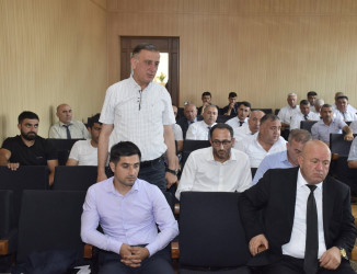 Qubada kənd təsərrüfatı məhsullarının istehsalı və emalı sahələrinin inkişafına dair İş Planının hazırlanması ilə bağlı geniş tərkibli tədbir keçirilib.
