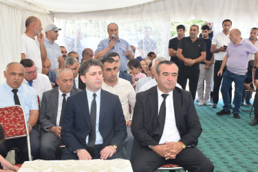 Birinici Nügədi kəndinin “Almazqazmalar” yaşayış məntəqəsində vətəndaşların səyyar qəbulu keçirildi