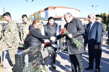 Zəfər Günündə rayonun Şəhidlər Xiyabanı ziyarət olundu.