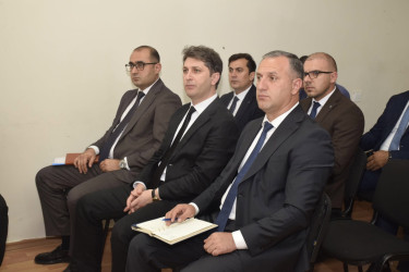 İspik kəndində səyyar vətəndaş qəbulu keçirilib.