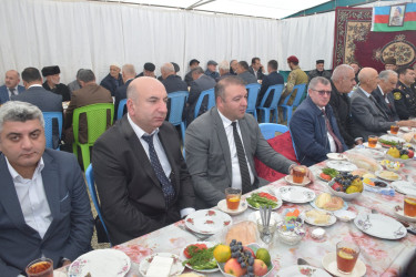 Şəhid Həsənov Ümid İlqar oğlunun qırx mərasimi təşkil edilmişdir.