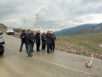 Quba rayonunda yağan güclü və aramsız yağışlar nəticəsində yaranmış sel sularının yaratdığı fəsadlar yerindəcə araşdırılır və aradan qaldırılır.
