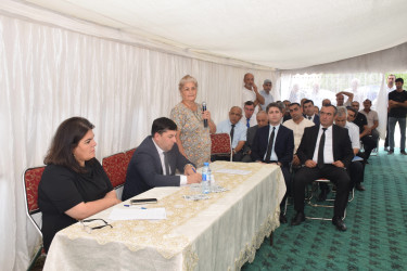 Birinici Nügədi kəndinin “Almazqazmalar” yaşayış məntəqəsində vətəndaşların səyyar qəbulu keçirildi