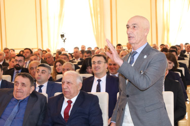 Rayon İcra Hakimiyyətində Quba rayonunda 2025-ci ildə sosial-iqtisadi inkişafın yekunları və qarşıda duran vəzifələrlə bağlı yığıncaq keçirilib.