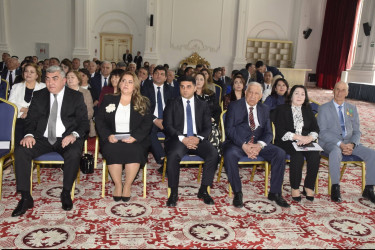 Qubada Ümummilli Lider Heydər Əliyevin anadan olmasının 103-cü ildönümünə həsr olunmuş konfrans keçirilmişdir.