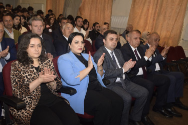 Qubada Ümummilli Lider Heydər Əliyevin anadan olmasının 103-cü ildönümünə həsr olunmuş konsert proqramı keçirilib.