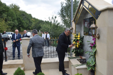 Rayon İcra Hakimiyyətinin başçısı İlqar Mahmudov Küsnət kəndində səyyar vətəndaş qəbulu keçirilib.