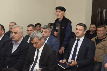 İspik kəndində növbəti səyyar vətəndaş qəbulu keçirilib.