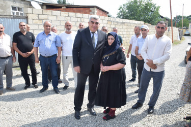 Birinici Nügədi kəndinin “Almazqazmalar” yaşayış məntəqəsində vətəndaşların səyyar qəbulu keçirildi