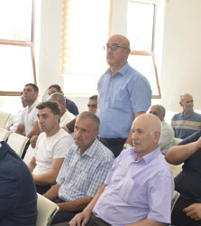 Pirvahid kəndində səyyar vətəndaş qəbulu keçirilib.