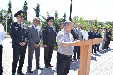 Qubada həqiqi hərbi xidmətə yola salınan çağırışçıların təntənəli yolasalma mərasimi keçirilib.