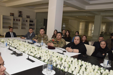 Qubada “Ümummilli Lider Heydər Əliyev müstəqil Azərbaycan Konstitusiyasının müəllifidir” mövzusunda dəyirmi masa keçirilib.