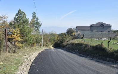 Quba şəhərinin bir sıra küçələrinin yenidən qurulması, əsaslı və cari təmir olunması, eləcə də asfaltlanması ilə əlaqədar işlər davam etdirilir.