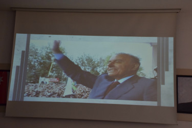 Ümummilli Lider Heydər Əliyevin anadan olmasının 102-ci ildönümü ilə əlaqədar Qubada “Müstəqil Azərbaycanın memarı” adlı praktik konfrans keçirilmişdir.
