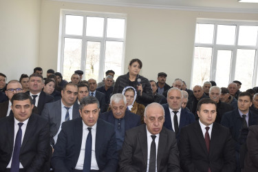 Xucbala kəndində səyyar vətəndaş qəbulu keçirilib.