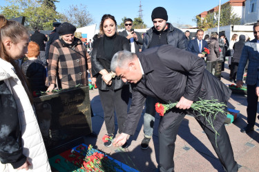 Zəfər Günündə rayonun Şəhidlər Xiyabanı ziyarət olundu.