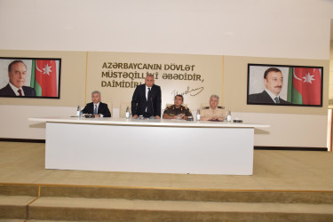 Quba şəhərində yanğınlara qarşı qabaqlayıcı tədbirlərin səmərəliliyinin artırılması məqsədilə regional müşavirə keçirilib.
