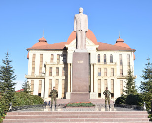 12 Dekabr - Ümummilli Lider Heydər Əliyevin anım günü.