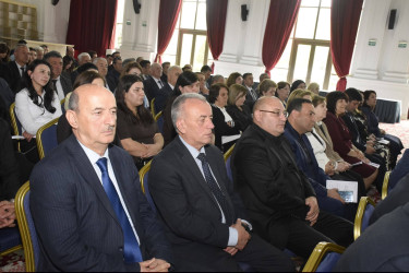 Qubada Ümummilli Lider Heydər Əliyevin anadan olmasının 103-cü ildönümünə həsr olunmuş konfrans keçirilmişdir.
