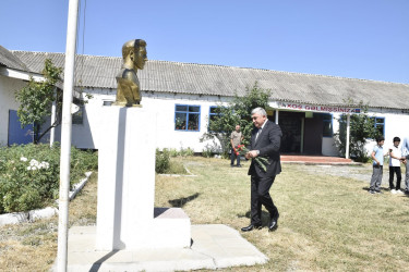 Qacar Zeyid kəndində səyyar vətəndaş qəbulu keçirilib.