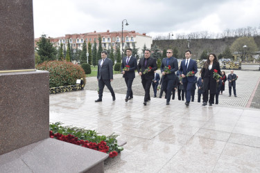 31 Mart - Azərbaycanlıların Soyqırımı Günü ilə əlaqədar Qubada konfrans keçirilib.
