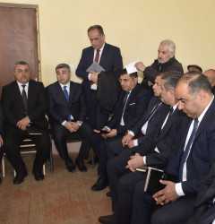 Zərqava kəndində səyyar vətəndaş qəbulu keçirilib.