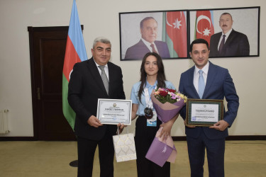 Ali təhsil müəssisələrinə yüksək balla qəbul olunan məzunlarla görüş keçirildi.