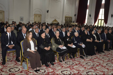 Qubada Ümummilli Lider Heydər Əliyevin anadan olmasının 103-cü ildönümünə həsr olunmuş konfrans keçirilmişdir.