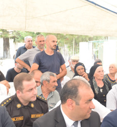 İsnovqışlaq kəndində səyyar vətəndaş qəbulu keçirilib.