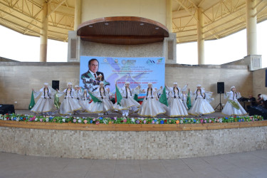 Quba şəhərində “Mən fəxr edirəm ki, Azərbaycanlıyam” adlı II Beynəlxalq folklor rəqs və yaradıcılıq festivalı keçirilib.