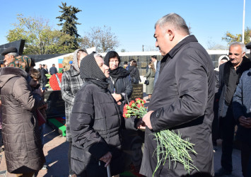 Zəfər Günündə rayonun Şəhidlər Xiyabanı ziyarət olundu.