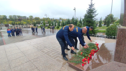 Azərbaycan energetiklərinin peşə bayramı günü qeyd edildi.