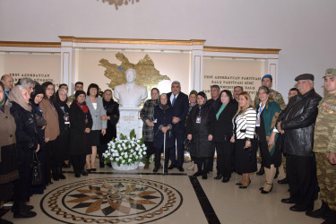 Qubada “Tarixi Zəfərimiz Heydər Əliyev siyasətinin təntənəsidir” mövzusunda konfrans keçirilib.