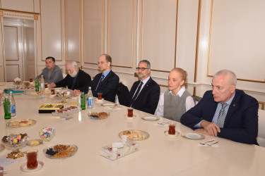 Ümumdünya Təbiəti Mühafizə Fondu (WWF) Qafqaz nümayəndəliyinin rəhbəri və üzvləri ilə görüş keçirilib.