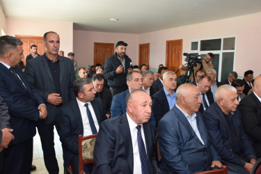 Qalayxudat kəndində səyyar vətəndaş qəbulu keçirilib.