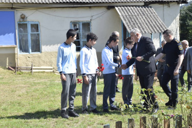 Yuxarı Digah kəndində səyyar vətəndaş qəbulu keçirilib.
